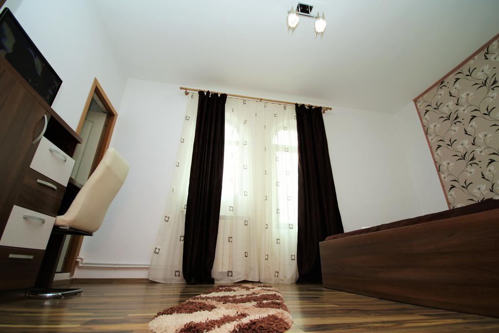 Pensiunea Eden Băile Olăneşti Екстериор снимка