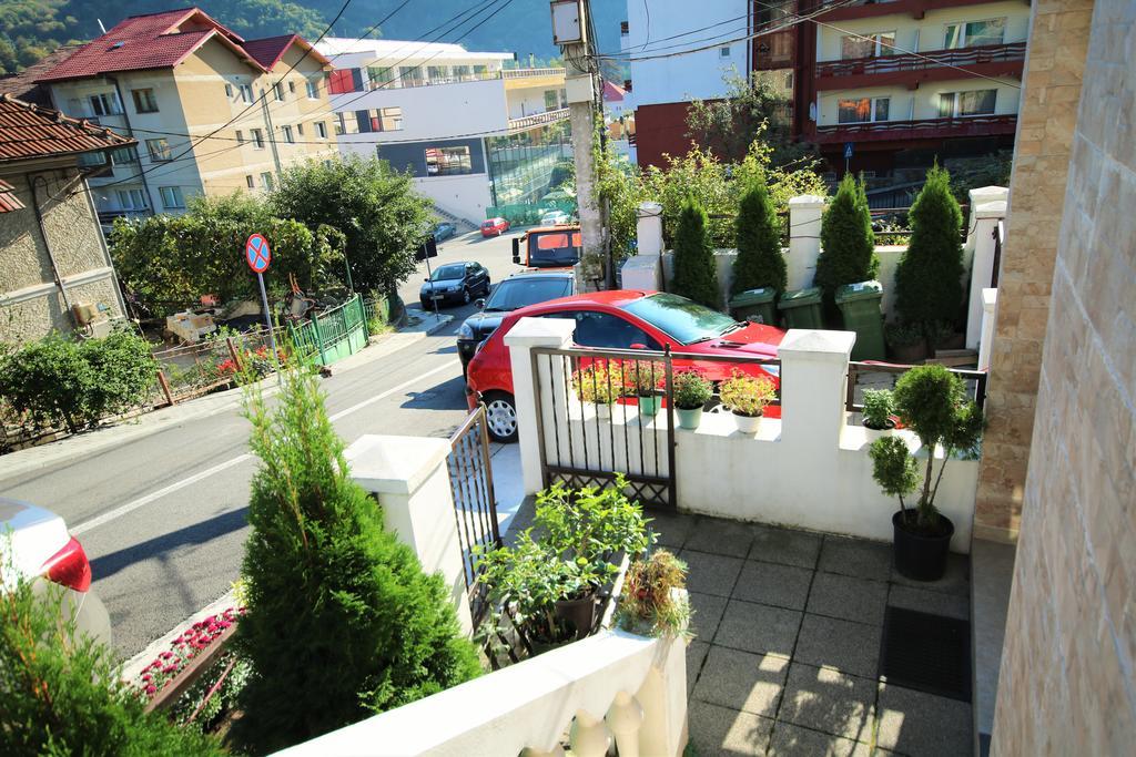 Pensiunea Eden Băile Olăneşti Екстериор снимка